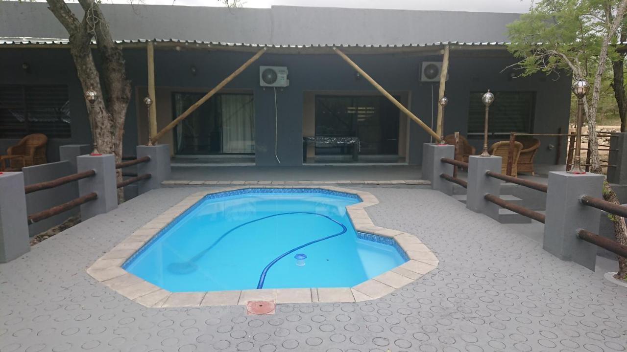 Svh Bush Lodge มาร์ลอทพาร์ค ภายนอก รูปภาพ