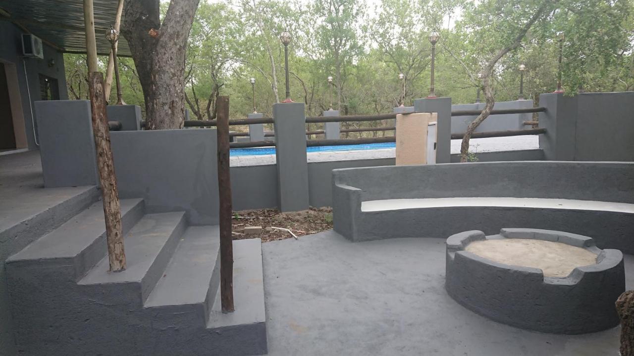 Svh Bush Lodge มาร์ลอทพาร์ค ภายนอก รูปภาพ