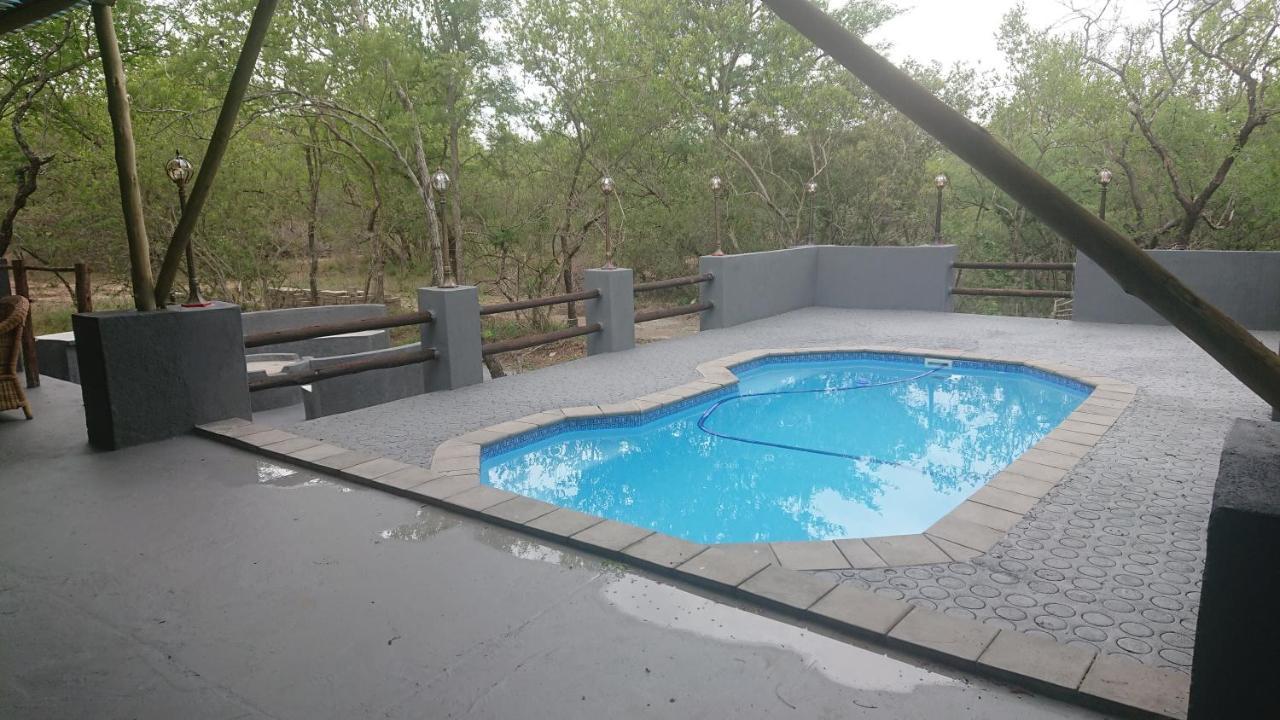 Svh Bush Lodge มาร์ลอทพาร์ค ภายนอก รูปภาพ